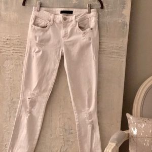 Low rise white distressed skinny jeans by Genetic